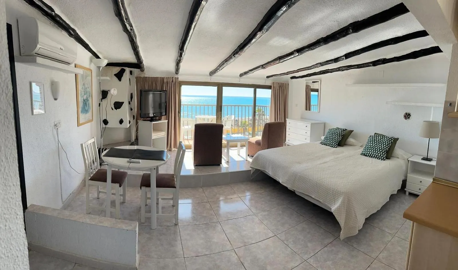 Apartamentos Casa Blanca Torremolinos Apartment